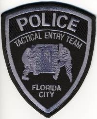 FL,Florida City Police Tactical Entry001