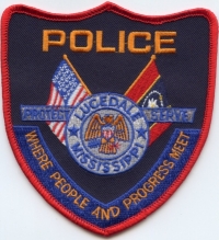MSLucedale-Police002